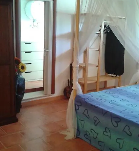 Borgo Degli Artisti *